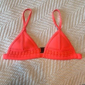Triangl Bikini Top